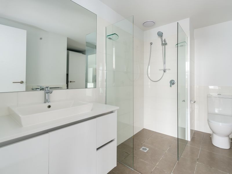 2410/1-7 Waterford Court, Bundall QLD 4217