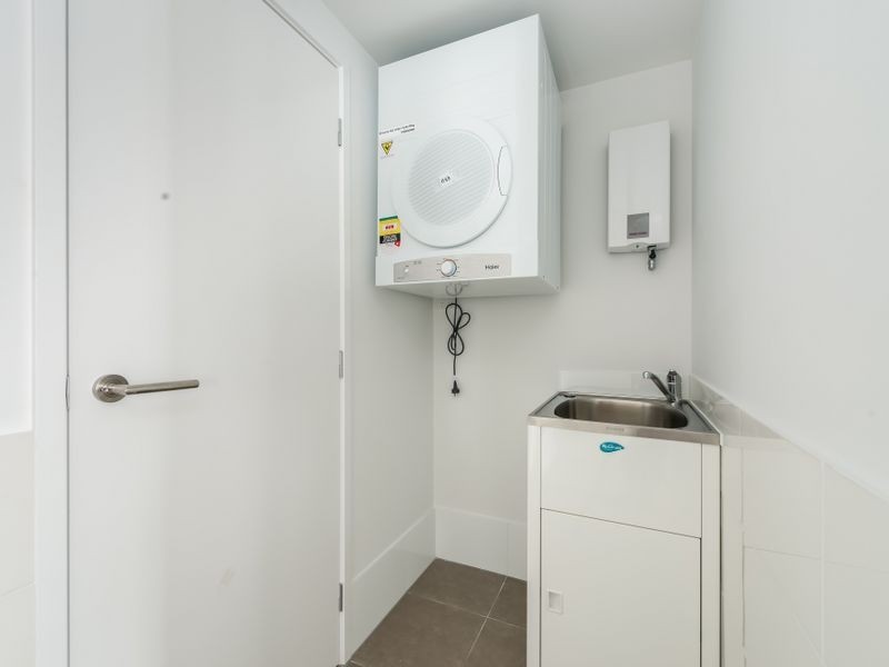 2410/1-7 Waterford Court, Bundall QLD 4217