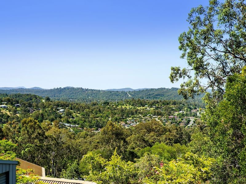 41 Tarrant Drive, Mudgeeraba QLD 4213