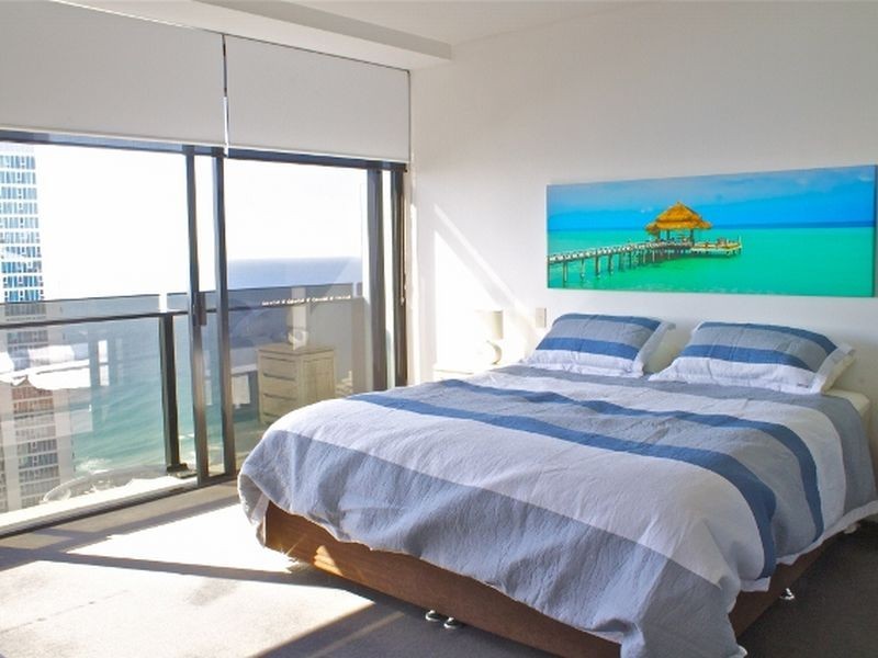 9 Ferny Avenue Circle on Cavill, Surfers Paradise QLD 4217