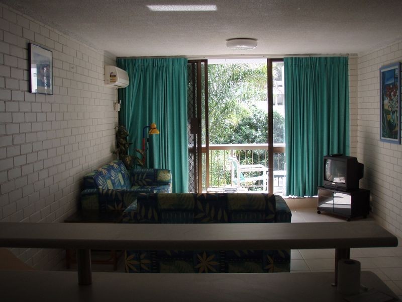 Unit 13/24 Trickett Street, Surfers Paradise QLD 4217