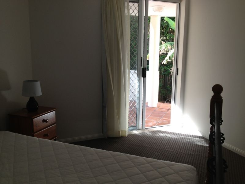 Labrador QLD 4215