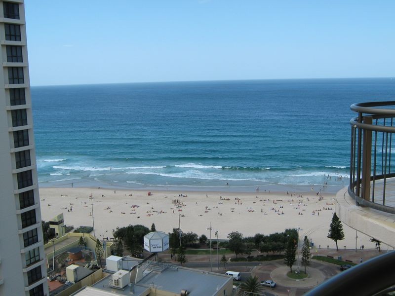 18 Hanlan Street, Surfers Paradise QLD 4217