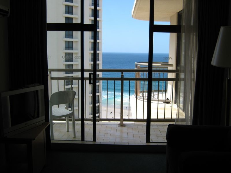 18 Hanlan Street, Surfers Paradise QLD 4217