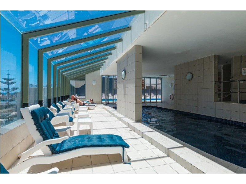 18 Hanlan Street, Surfers Paradise QLD 4217