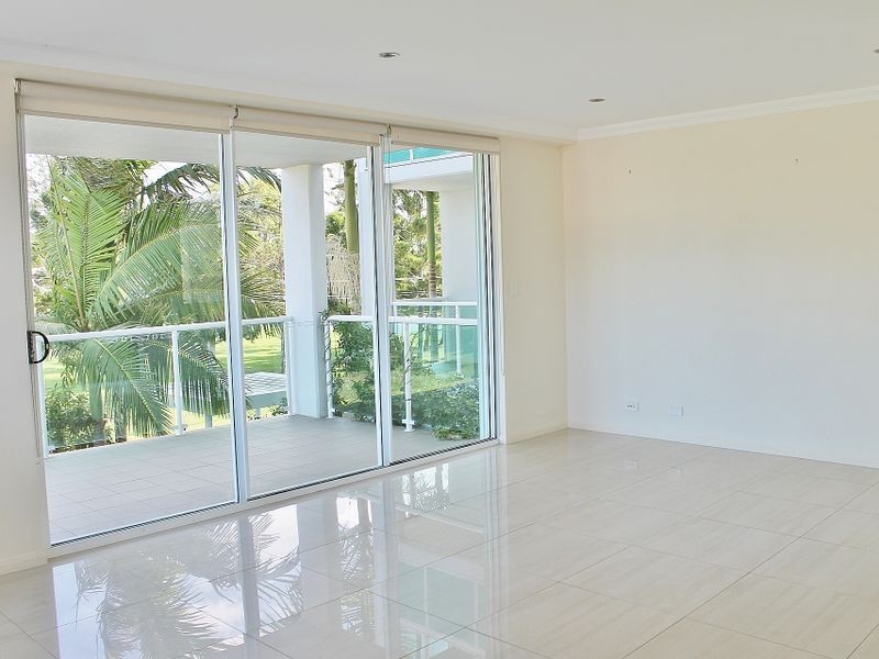 Chevron Island QLD 4217