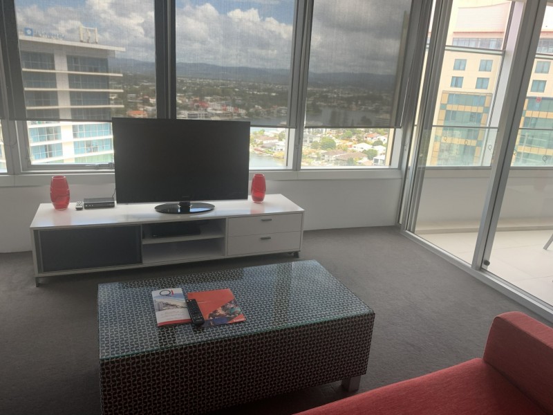 Apartment 18/9 Hamilton Av, Surfers Paradise QLD 4217