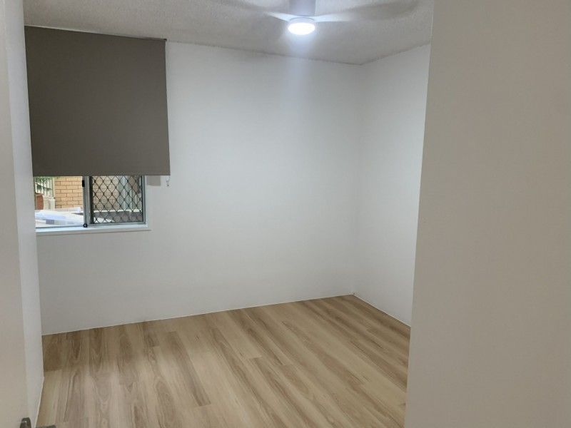 Unit 4/2-4 Elizabeth Avenue, Broadbeach QLD 4218