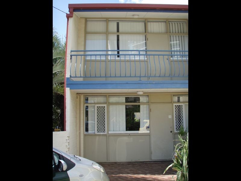 Unit 1/183 Old Burleigh Road, Broadbeach QLD 4218