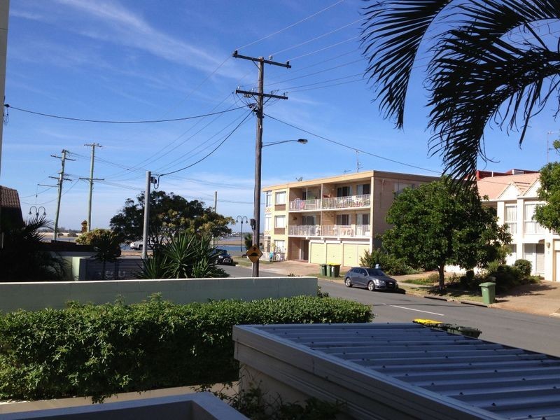 Labrador QLD 4215