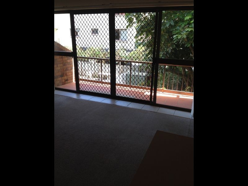 Unit 9/179 Muir Street, Labrador QLD 4215