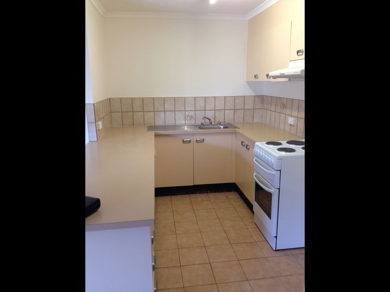 Unit 9/179 Muir Street, Labrador QLD 4215