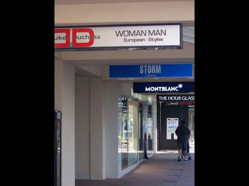 1 Elkhorn Avenue, Surfers Paradise QLD 4217