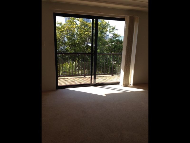 Unit 7/2 Johnston Street, Southport QLD 4215