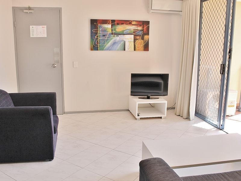 2607 Gold Coast Highway, Broadbeach QLD 4218