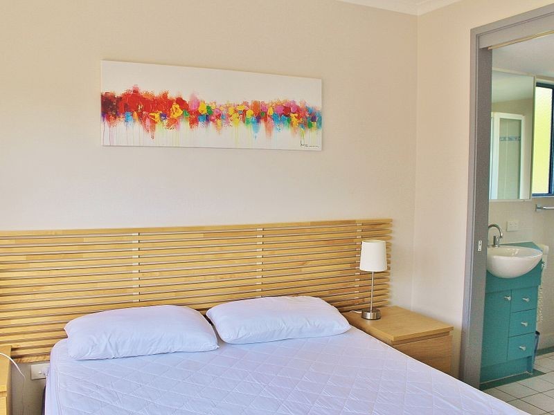 2607 Gold Coast Highway, Broadbeach QLD 4218