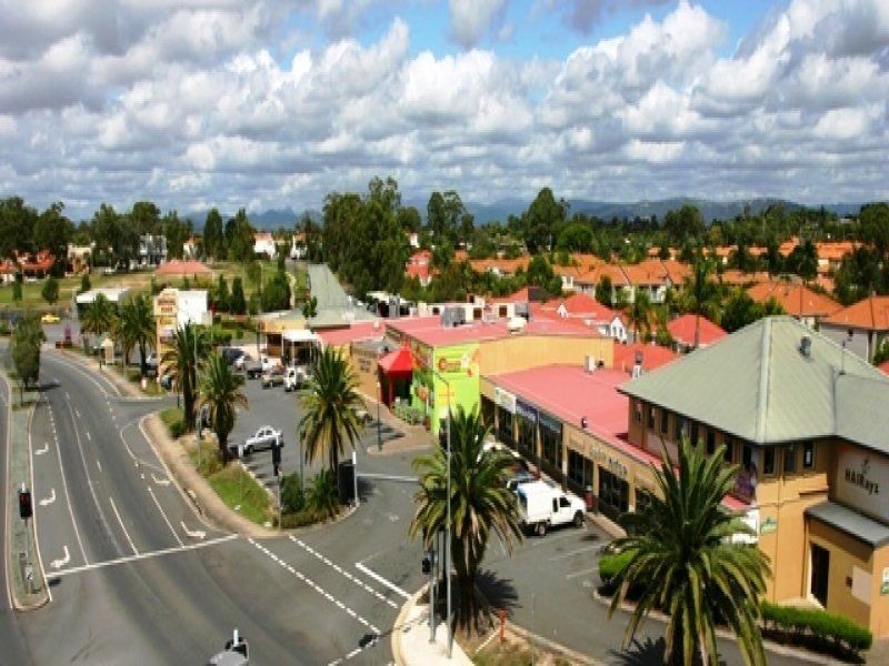 10A/138 Slatyer Avenue, Benowa QLD 4217