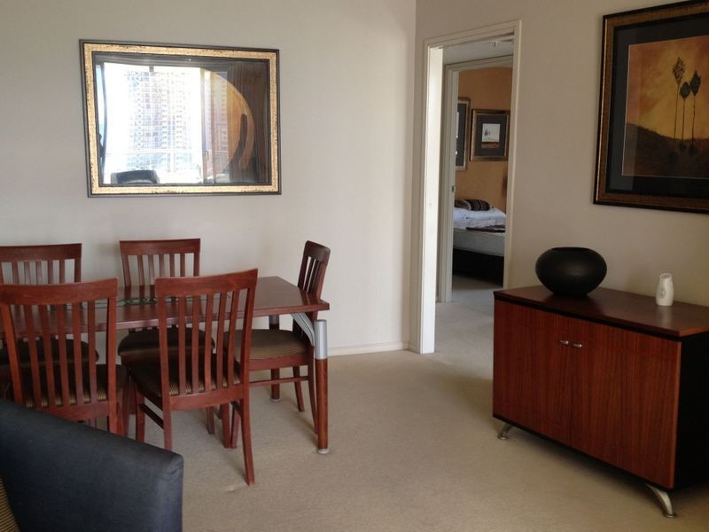 2122/23 Ferny Avenue, Surfers Paradise QLD 4217