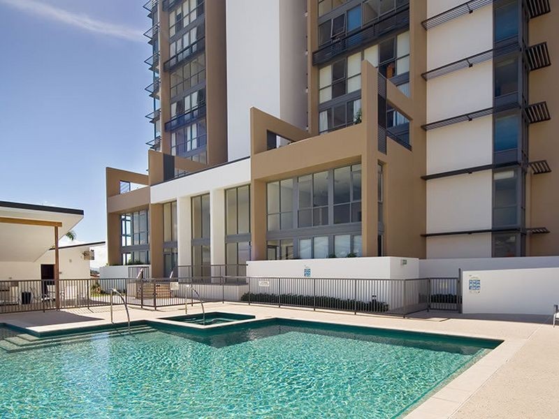 297/105 Scarborough Street, Southport QLD 4215