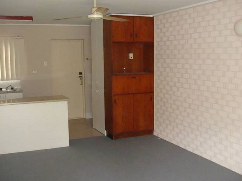 6/183 Old Burleigh Road, Broadbeach QLD 4218