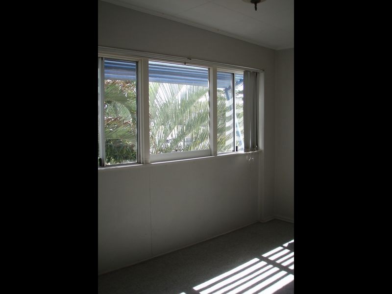 1/183 Old Burleigh Road, Broadbeach QLD 4218