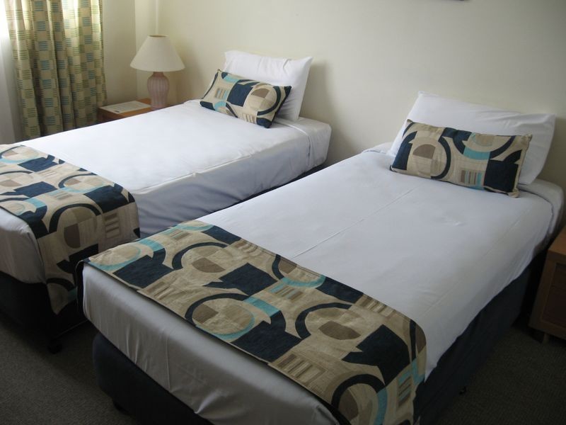 2/132-144 Ferny Ave, Surfers Paradise QLD 4217