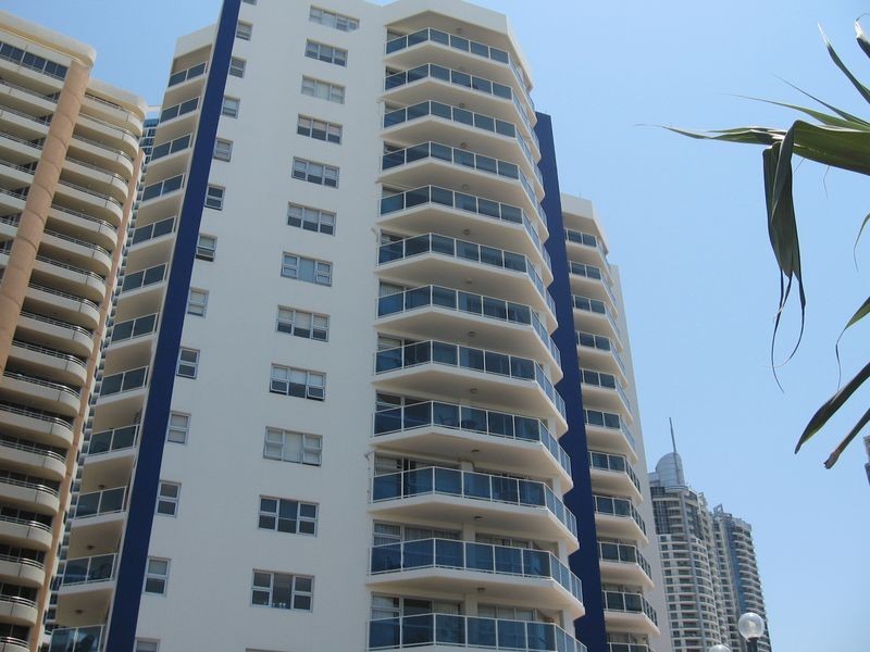 Surfers Paradise QLD 4217