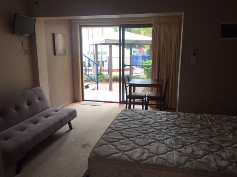 2A/41 Watson Esplanade, Surfers Paradise QLD 4217