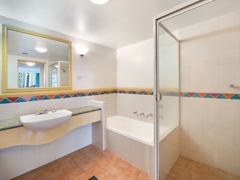 407/5 Palm Avenue, Surfers Paradise QLD 4217