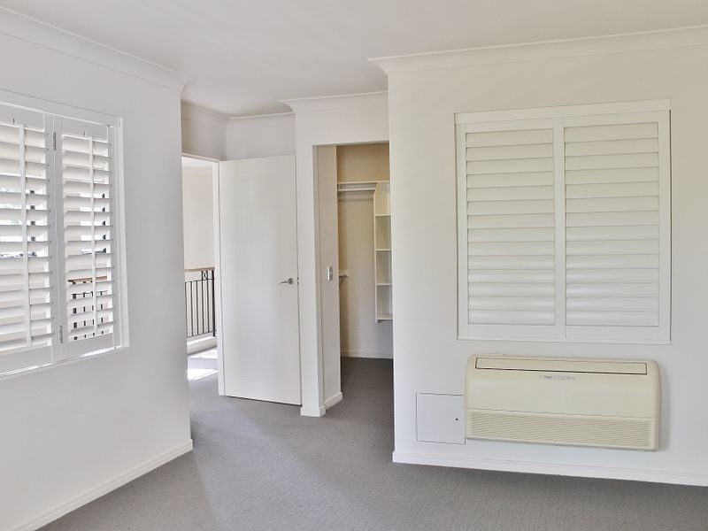 Carrara QLD 4211