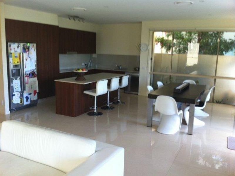 12/145 Palm Meadows Drive, Carrara QLD 4211