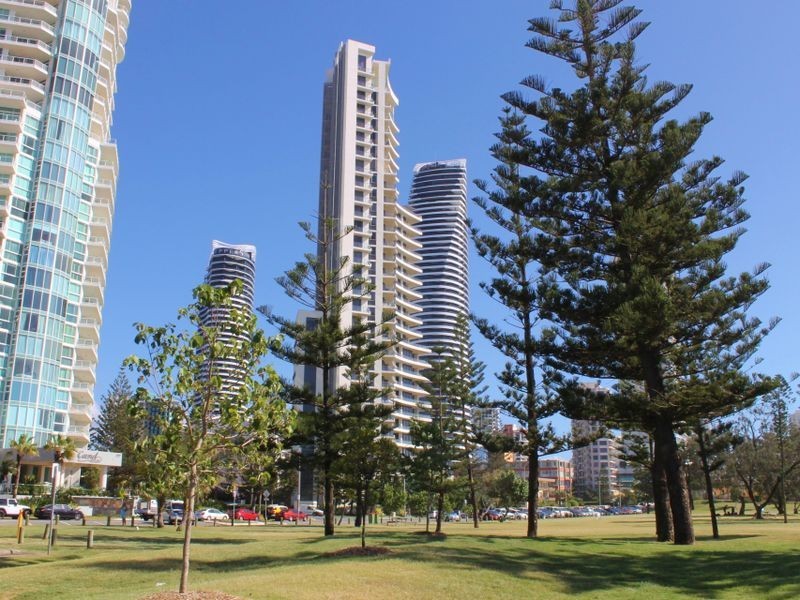 Broadbeach QLD 4218
