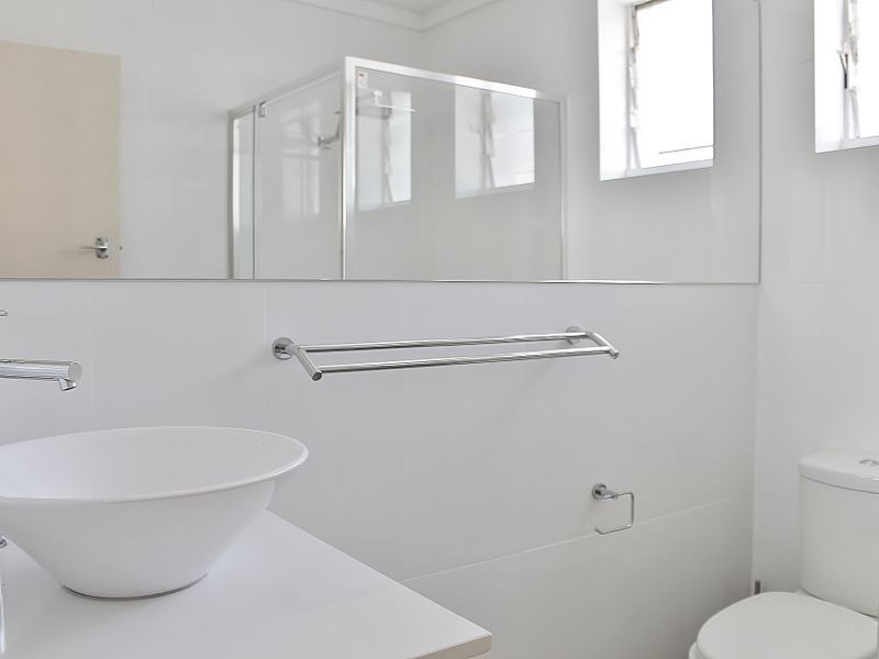 6/183 Old Burleigh Road, Broadbeach QLD 4218