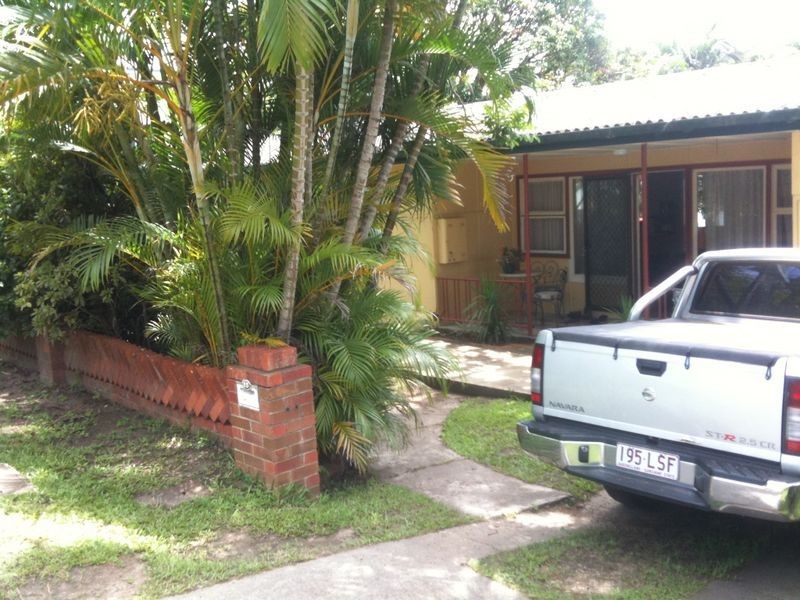 85 Pohlman St, Southport QLD 4215