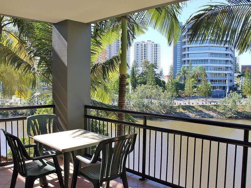 1 Paradise Island, Surfers Paradise QLD 4217