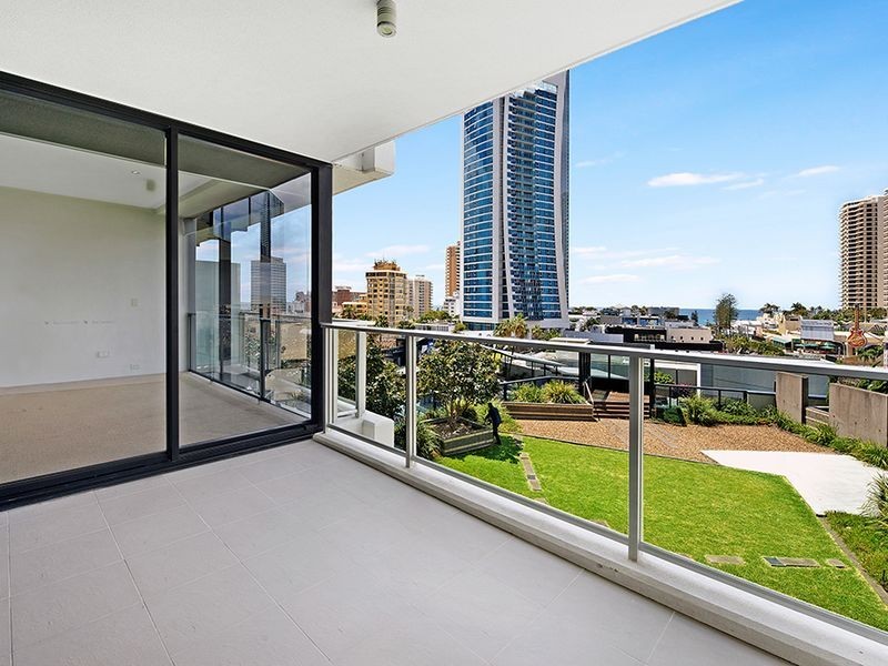 9 Ferny Avenue, Surfers Paradise QLD 4217