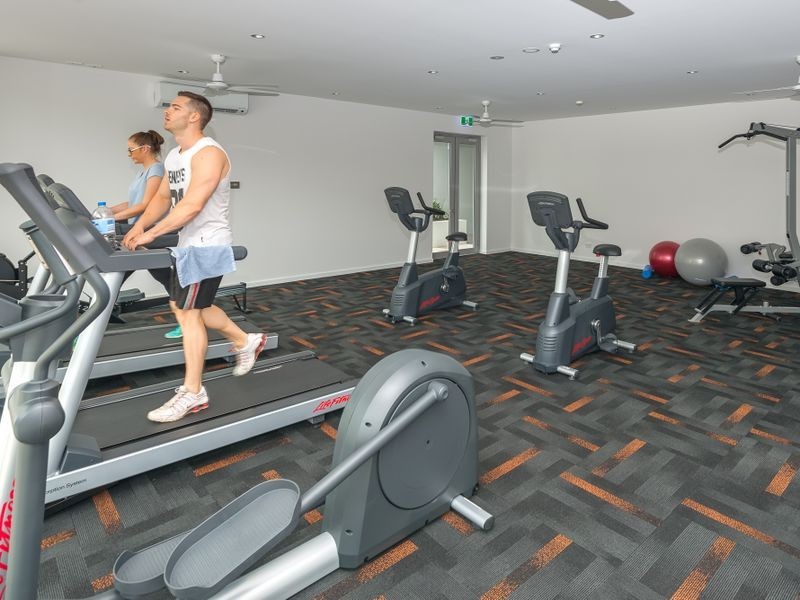 7 Waterford Court, Surfers Paradise QLD 4217