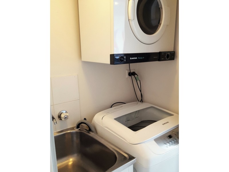 LEVEL 4/1 Paradise Island, Surfers Paradise QLD 4217