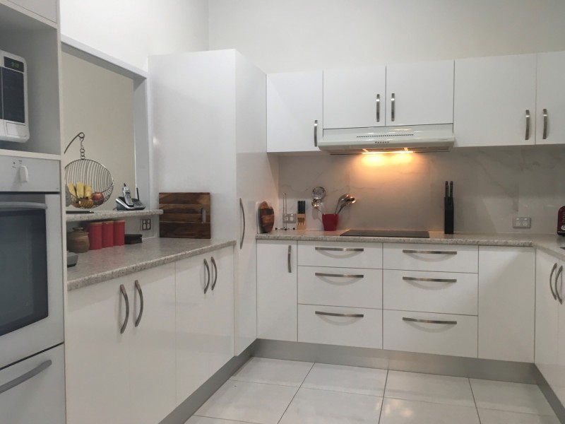 Unit 3/53-57 Hooker Boulevard, Broadbeach Waters QLD 4218