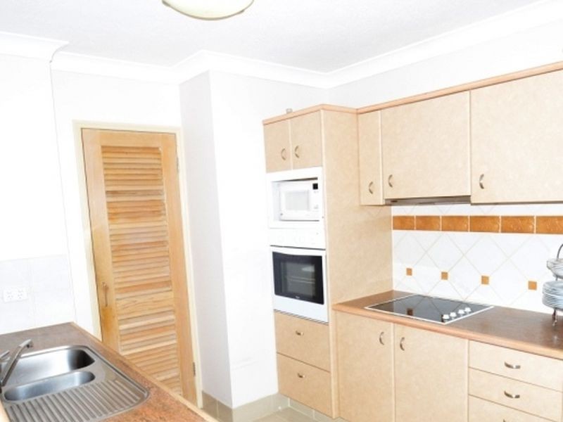 6/12 Monte Carlo Avenue, Surfers Paradise QLD 4217