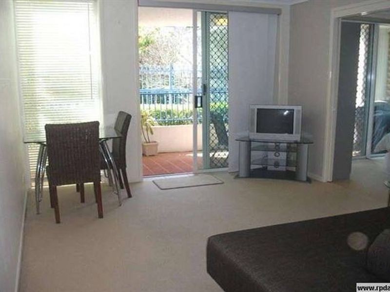 5/199 Surf Parade, Surfers Paradise QLD 4217