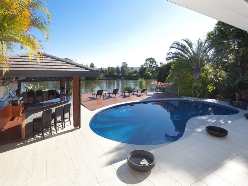 20 Kawana Crescent, Ashmore QLD 4214