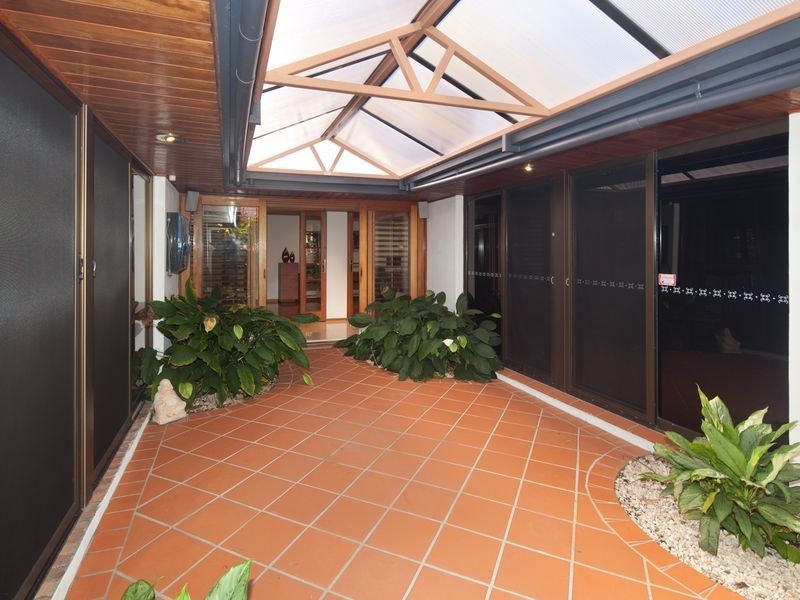 20 Kawana Crescent, Ashmore QLD 4214