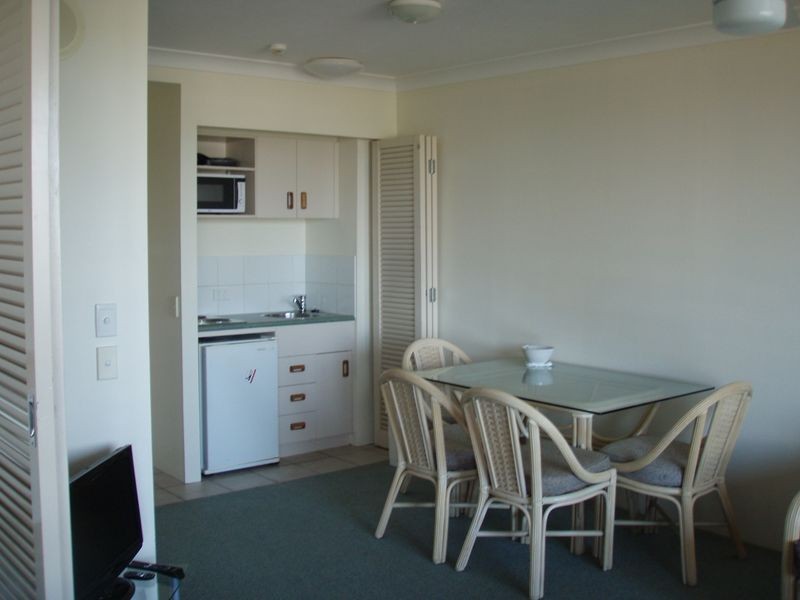 317/1 Paradise Island, Surfers Paradise QLD 4217