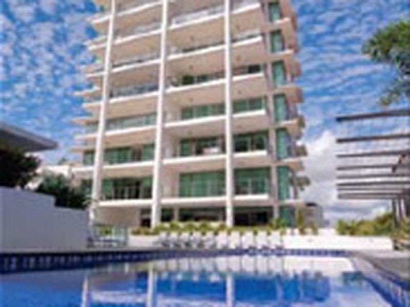 Broadbeach QLD 4218