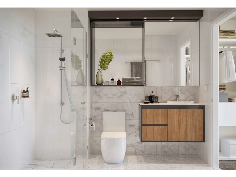 16-18 Chelsea Avenue, Broadbeach QLD 4218