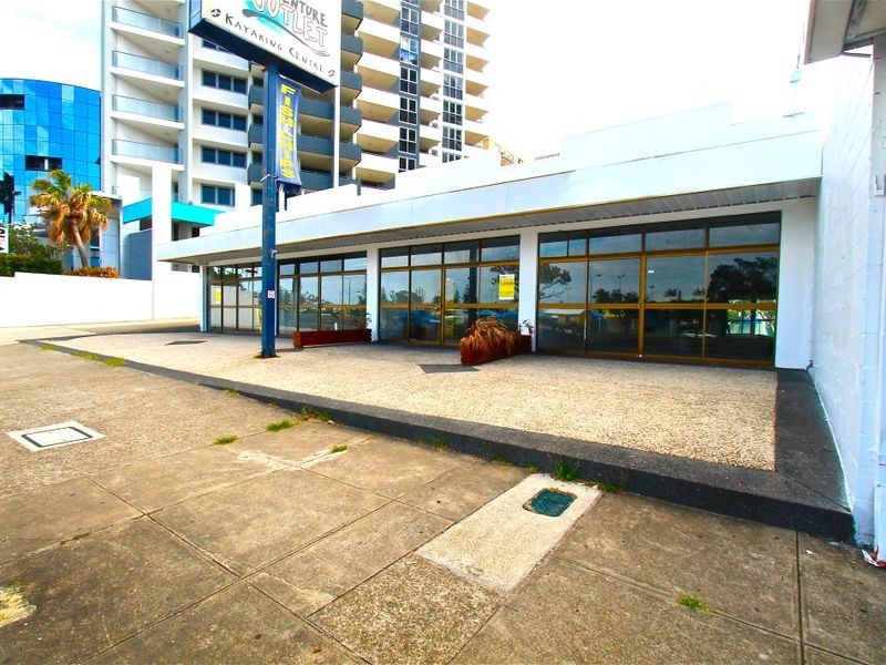 1/76 Marine Parade, Southport QLD 4215
