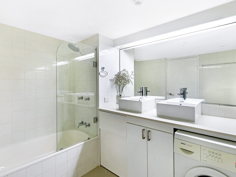 1301/9 Laycock Street, Surfers Paradise QLD 4217