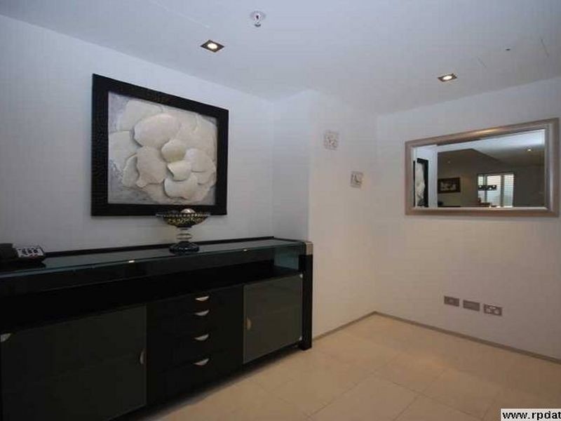 2045/2-14 The Esplanade, Burleigh Heads QLD 4220