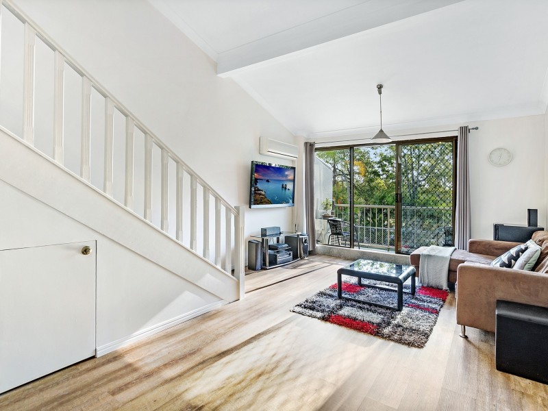 Apartment 71/43 Enderley Ave, Surfers Paradise QLD 4217